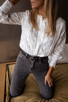 Upgrade your style with our ecru crewneck—long sleeves, embroidered lace shirt. Effortlessly chic and comfortably versatile, it's the perfect addition to your wardrobe. Our model wears the Grey Solan Jeans Sizes: S-M / M-L S-M: Length 22.04 in - Width 18.50 in M-L: Length 22.83 in - Width 19.29 in Contexture: 100% Cotton Washing: Handwash recommended Women's Spring Fashion, Parisian Women, Blouse Jeans, Sleeveless Cardigan, Upgrade Your Style, Lace Shirt, Embroidered Lace, Spring Fashion, Fitness Models