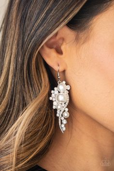 High-End Elegance White Earring Affordable Elegant Earrings For Festival, Paparazzi Accessories Jewelry, Paparazzi Accessories, White Rhinestone, Paparazzi Jewelry, White Earrings, Rhinestone Earrings, Gorgeous Earrings, Boutique Jewelry