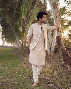 Buy Men Kurta With Embroidered Vest Coat and Pants Ethnic Kurta Set Kurta Jacket Wedding Kurta Set Kurta for Him Engagement Suit Men Online in India - Etsy Waist Coat Men, Engagement Suits, Faiza Saqlain, Coat And Pants, Wedding Kurta, Wedding Kurta For Men, Wedding Waistcoats, Embroidered Vest, Kurta Men