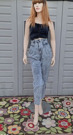 80's Vintage Cherokee  black /gray acid washed jeans.    Made in the USA...tapered leg and zipper fly.    Timeless Jeans and Oh so Cute. Lightweight denim soft and nicely broken in.  Measurements are taken with item laying flat so widths across must be doubled  Length =  40 1/2  in  Across the Waist = 11 1/2   in Across the Hips = 18  in Across Leg Opening = 6  in Inseam = 29  in Rise = 13  in Please be sure to use the measurements to help determine if this will be a good fit for you. You can al Acid Wash Jeans Outfit, Acid Wash Jeans, Acid Wash Denim, Tapered Legs, Denim Jeans, Women Jeans, Black And Grey, High Waisted, Wardrobe