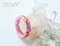 Minimalist Pink Crystal Ring As Gift, Pink Resin Ring Jewelry, Adjustable Pink Resin Rings, Minimalist Pink Rings For Gift, Handmade Rose Gold Resin Jewelry, Minimalist Pink Open Ring Jewelry, Handmade Pink Resin Rings, Handmade Rose Gold Crystal Ring As Gift, Adjustable Pink Midi Rings For Gifts