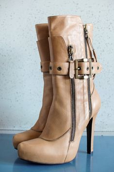 Gianmarco Lorenzi, Chic Leather, Platform Boots, High Quality Leather, Poland, Womens Boots, Italy, Boots, Leather