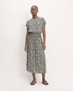 The Gathered Midi Dress Black / Bone Mini Floral – Everlane Fall Midi Dresses, Casual Midi Dress With Elastic Waistband For Daywear, Casual Midi Dress With Smocked Back And Relaxed Fit, Casual Dress With Smocked Back And Relaxed Fit, Casual Dresses With Elastic Waistband For Daywear, Daywear Smocked Dress With Short Sleeves And Gathered Waist, Casual Midi Dress With Gathered Waist For Daywear, Casual Smocked Flowy Dress With Elastic Waistband, Casual Midi Dress With Pleated Waist For Daywear