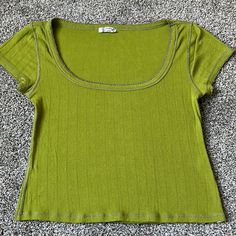 Free People “Intimately” Top Size Small. It’s A Gorgeous Green, Very Stretchy, And Exact Measurements Are In Pics. It’s Definitely A Bit Cropped. From This Season, Never Worn! Basic Green Scoop Neck Tops, Green Scoop Neck Top For Spring, Green Scoop Neck T-shirt For Spring, Green Scoop Neck Fitted Top, Green Fitted Top With Scoop Neck, Green Fitted Scoop Neck Top, Sublimation Ideas Projects Inspiration, Sublimation Ideas, Fashion 2024