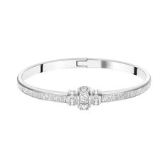 Piaget White Gold Diamond Bracelet G36P4A00 Piaget Possession, White Gold Diamond Bracelet, The Possession, Gold Diamond Bracelet, Bracelet Luxury, Skeleton Watches, Everyday Bracelet, Luxury Bracelet, White Gold Set