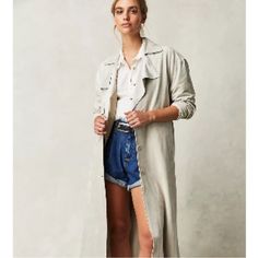 Size Xs Iced Chai Color Trench Coat Free People Collab With Blank Nyc Chic Button-up Outerwear For Daywear, Spring White Outerwear With Hidden Button Closure, White Spring Outerwear With Hidden Button Closure, White Button-up Outerwear With Hidden Closure, White Button-up Outerwear For Daywear, White Collared Outerwear For Daywear, Casual White Outerwear With Hidden Button Closure, Cream Button-up Outerwear For Daywear, White Outerwear With Lapel Collar For Daywear