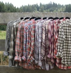 Bridal Party Flannels, Bridal Party Flannel Shirts, Flannel Wedding Ideas, Flannel Bachelorette Party, Flannel Bachelorette, Mismatched Bridal Party, Flannel Party