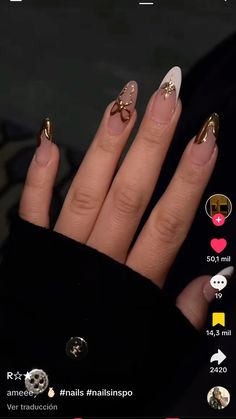 #uñas #uñasalmendradas Birthday Nails Almond, Hispanic Nails, Buchona Nails, Color Granate, Coquette Nails, Nail Bags, Knuckle Tattoos, Gel Toe Nails, Fake Nails Designs