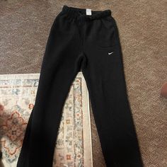 Nwot Fluffy Nike Sweatpants Straight Leg Sweatpants Straight Leg, Nike Sweatpants, Nike Pants, Nike Black, Black Nikes, Track Pants, Nike Women, Pant Jumpsuit, Straight Leg