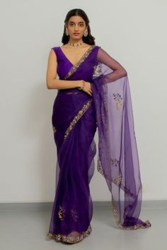 Purple Saree Aesthetic, Elegant Purple Chanderi Pre-draped Saree, Purple Pre-draped Saree For Wedding, Purple Silk Pre-draped Saree For Wedding, Elegant Purple Tissue Silk Pre-draped Saree, Bollywood Style Purple Art Silk Pre-draped Saree, Purple Pre-draped Saree With Zari Work For Celebration, Purple Art Silk Pre-draped Saree For Navratri, Purple Chanderi Pre-draped Saree For Wedding