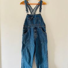 Vintage Octane Denim Jean Overalls Coveralls Size 34 Waist 32 Long 90's Y2K Fashion Such a cool pair of overalls with lots of pockets, perfect for fun or working! In excellent unworn condition. Please view pictures as part of the description, all vintage items are final sale. Please visit my other vintage collectibles in my shop : https://www.etsy.com/ca/shop/Sewfunky?ref=shop_sugg§ion_id=31004548 90s Denim Overalls With Pockets, Blue Retro Denim Overalls, Vintage Fitted Blue Overalls, Vintage Denim Blue Overalls With Pockets, Non-stretch Blue Denim Overalls, 90s Y2k Fashion, Jeans Overall, Jean Overalls, View Pictures