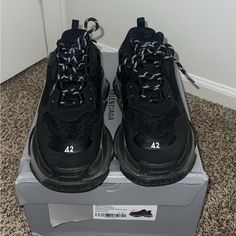 Eur 42 Fit Us 8.5-9 10/10 Condition Black On Black. W/ Metallic Midsole And Icy Bottom. Shipping Fast. Will Answer Any Questions. Price Is Negotiable Balenciaga Shoes Sneakers, Balenciaga Arena, Balenciaga Runners, Shoes Balenciaga, Black Balenciaga, Balenciaga Speed, Juicy Couture Charms, Balenciaga Track, Balenciaga Black