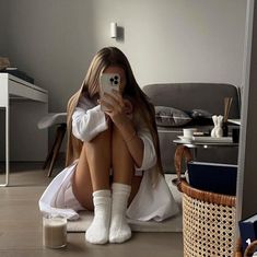 Cozy Rainy Day, Recipe Tiktok, Beautiful Photoshoot Ideas, Beach Photography Poses, Vogue Beauty, Instagram Feed Inspiration, Birthday Dinner, Instagram Photo Inspiration, Comfy Fashion