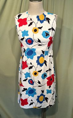 Embellishment Ideas, 1960s Dresses, 60s And 70s Fashion, 60s Mod, Sleeveless Shift Dress, 50s Dresses, Made Clothing, 60s Fashion, Metal Zipper