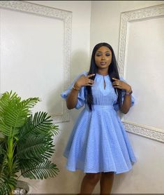 Blue Skirt Yellow Top Outfit, Best African Dress Designs Church, Crepe Dress Styles, Short African Dresses For Women, African Dresses For Women Church, Simple Gown, Fancy Short Dresses, Classy Short Dresses, Dress For Ladies