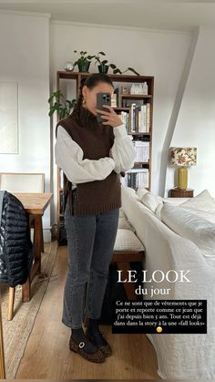 Creme Cardigan Outfit, Basic Outfits Winter, Winter 2024 Fashion, November Outfits, Job Clothes, Fancy Fits, Outfit Challenge, Autumn Fits, Gothic Outfits