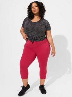 Matching Style(s): Search 11031285 FIT Model is 5'10” wearing size 2. . High rise. Capri length. Measures 21” inseam. . MATERIALS + CARE Performance Core knit fabric: Our signature fabric smooths, lifts and supports whether you're working out or hanging out. Stretch level: Maximum 4-way stretch so you can move without restrictions. Breathable to keep you cool. Maximum coverage and never see-through. Moisture wicking keeps you dry. Smoothing tech delivers light compression. 83% nylon, 17% spandex Swim Capris, Festival Costumes, Performance Leggings, Best Leggings, Cotton Leggings, Active Leggings, Matches Fashion, Black Crochet, Sports Leggings