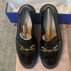 Never Worn Black Patent Leather Loafers With Gold Buckle, Platform Heel. Elegant Flat Platform Loafers For Work, Elegant Patent Leather Platform Loafers With Almond Toe, Elegant Patent Leather Almond Toe Platform Loafers, Elegant Formal Platform Loafers With Flat Heel, Elegant Flat Platform Loafers For Business Casual, Elegant Platform Loafers With Round Toe In Patent Leather, Elegant Patent Leather Platform Loafers With Round Toe, Elegant Platform Loafers With Rubber Sole, Elegant Flat Platform Loafers With Rubber Sole