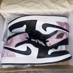 100% Authentic, Nwt, Never Worn. Comes In Original Packaging! The Air Jordan 1 Mid Se Zen Master Was Released In 2022 As Part Of Nike’s Air Jordan 1 Collection. They Come With A Black/Bleached Coral/White/Amethyst Wave Colorway And Mid-Top Design That Features Ankle Padding. The Color Scheme Unfolds In Layers, The Base Being White Leather And The Overlays Contrasting In Black. The Bleached Coral Can Be Found Around The Shoe's Heel. This Model Is Designed For Stability And Durability, As Evidence Air Jordan 1 Collection, Jordan 1 Collection, Bleached Coral, Cute Outfits With Leggings, Shoe Designs, Zen Master, Air Jordan 1 Mid Se, Pretty Shoes Sneakers, Jordan Shoes Retro