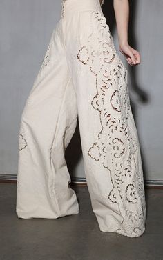 Lace Pants Outfit, Cutwork Lace, Lace Pants, Lace Material, Magnolia Pearl, Abayas Fashion, European Summer, Mode Inspo, Yohji Yamamoto