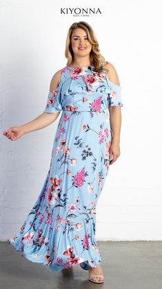 https://bit.ly/3NmOGcV

☀️Summer is heating up, and so are our styles. Look fresh and ready to celebrate in easy, breezy, blue florals!. The cold shoulder piper dress is perfect for your next getaway, cocktail party or weekend brunch. 🍾🥞Shoulder details to keep you cool without comprising style. Dress Plus Size Summer, Maxi Dress Plus Size, Plus Size Summer Outfit, Blue Florals, Weekend Brunch, Plus Size Summer, Easy Breezy