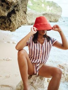 Naomi Jute Bucket Hat, in Red – BrunnaCo Style Ideas Outfit Aesthetic, Dnd Outfits, Style Ideas Outfit, Warm Hats, Crochet Sun Hat, Women Lifting, Occasion Hats, Cruelty Free Brands, Marine Layer