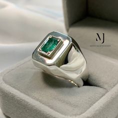 Ring Details - Natural Emerald - Main Stone Size: 7.00x5.00 mm Approximate - Band Width: 5.8 mm - Band Thickness: 2.00 mm - Gross Weight: 15.00 grams - Handmade Ring - Sterling Silver 925 (stamped) - Dimensions and Weight Depends on Variations in Sizes. - Available in all Sizes ( Please make sure about your ring sizes) - DM for Customizations NOTE: - Our Products are Made to Order According to Customer's Expectations So It May Take Some Time. Because We Work on Our Products Very Professionally a Modern Emerald Rings With Center Stone, Luxury Sterling Silver Polished Emerald Ring, Fine Jewelry White Gold Emerald Ring With Polished Finish, Luxury Sterling Silver Emerald Ring With Center Stone, White Gold Emerald Ring With Polished Finish, Modern Round Emerald Ring With Center Stone, Silver Solitaire Ring Gemstone, Silver Emerald Solitaire Ring In 14k White Gold, Silver Rectangular Emerald Ring With Center Stone