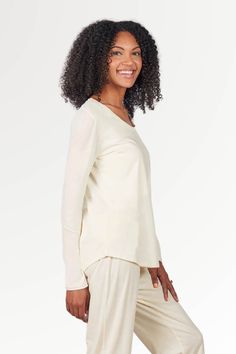 Delicate trim on the neckline and sleeves, balanced with the loose flow of this classic long sleeve t-shirt will make it a cozy favorite any time of year. Mix and match this classic T with any of our bamboo bottoms for a snuggly duo of comfort at home. Throw it over jeans for casual weekend wear or wear it as a base layer under winter sweaters. Generous and loose-fit design. If in doubt, size down. See sizing guide at left. A classic long sleeve t-shirt with a scoop-neck design Perfect oversized pajama shirt for lounging at home or throwing over your favorite jeans on the weekend. Discretion lining in the chest – not a bra, just a little more coverage for the girls! Bamboo Pajamas, Comfortable Pajamas, Lounge Dress, Casual Weekend, Earl Grey, Fine Yarn, Weekend Wear, Pajama Shirt, Pajama Top