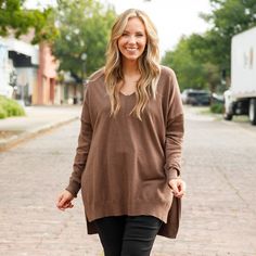 fb-feed Trendy Brown Sweater For Loungewear, Brown Relaxed Fit Sweater For Loungewear, Casual Brown Knit Top For Fall, Fall Day Out Solid Color Knit Top, Solid Color Knit Top For Fall Day Out, Chic Brown Sweater For Loungewear, Oversized Brown Soft Knit Tops, Trendy Brown Knit Top For Layering, Cozy Brown Knit Top For Fall