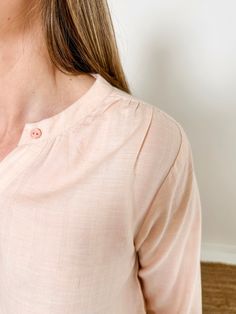 Donna Collarless Blouse Peach V-neck Summer Blouse, Summer Peach V-neck Blouse, Feminine Long Sleeve Apricot Blouse, Feminine Peach V-neck Blouse, Feminine Long Sleeve Peach Blouse, Chic Long Sleeve Peach Top, Chic Peach Cotton Top, Summer V-neck Peach Blouse, Chic Peach Long Sleeve Tops