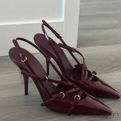 Lasaky - Chic High Heel Sandals with Thin Stiletto Heel and Square Toe Strap Chic High Heels, Gladiator High Heels, Dress Flip Flops, Modern Sandals, Elegant High Heels, High Heels Sandals, Point Shoes, Elegant Shoes, Pointed Toe Shoes