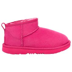 Overlock Stitch, Ugg Classic Ultra Mini, Outdoor Boots, Ugg Classic, Hot Sneakers, Eco Friendly Fashion, Real Fur, Kids Boots, Kids Sneakers