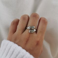 Adjustable ring (size 48 to 60). Stainless steel: water resistant and does not blacken. Idea Birthday, Stainless Steel Ring, Christmas Gift Idea, Stainless Steel Rings, Steel Ring, Women's Jewelry, Adjustable Ring, Steel Water, Birthday Gifts For Women