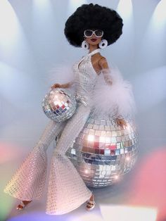 Roller Disco Outfit, 70 Disco Party Outfit, 1970s Disco Fashion, Disco Ball Outfit, Disco Halloween Costumes, Moda Disco, Disco Barbie