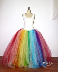 Bright Rainbow Maxi Tulle Skirt – C'est Ça New York Maxi Tulle Skirt, Skirt Puffy, Rainbow Wedding Dress, Puffy Tulle Skirt, Birthday Dress Women, Ballerina Tutu, Timeless Glamour, Rainbow Tutu, Diy Kostüm