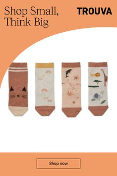 Super soft and sweet 4 pack socks, which hopefully make a lot of funny. The Silas socks are elastic and very comfortable to wear. They come in five different sizes; One for every new big step. Color: Safari Sandy Mix / Safari Rose Mix Quality: 80% Cotton, 17% Polyamide, 3% Elasthan Cute Super Soft Socks For Playtime, Playful Non-slip Cotton Socks, Non-slip Cotton Socks For Playtime, Soft Casual Socks For Gift, Casual Soft Socks Gift Set, Casual Soft Socks For Gifts, Playful Super Soft Socks For Gifts, Super Soft Playful Socks For Gift, Playful Super Soft Socks For Playtime