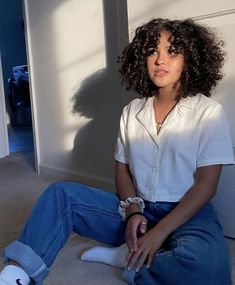 Create Pin for ad Short Curly Haircuts Mixed Women, 2023 Hair Trends For Curly Hair, Rizo Haircut, 3b Curly Hair Shoulder Length, Short Type 3 Curly Hair, Short Curly 3c Hair, Short Curly Haircuts 3b, Short Curly Hair Outfit, Curly Girl Outfits