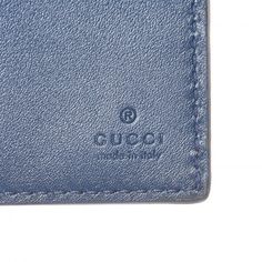 The Gucci NY Yankees Wallet in Navy has been crafted from royal blue Gucci Signature soft leather, a New York Yankees™ patch, eight card slots and two bill fold slots. Navy Blue NY Yankees Wallet White accents 100% leather Embroidered NY Yankees logo 8 card slots 2 bill fold slots 4 in x 3.5 in x 1 in Product number 547787 Made in Italy Q1=BnX Ny Yankees Logo, Yankees Logo, Louis Vuitton Designer, Ny Yankees, White Accents, Diaper Backpack, Casual Backpack, Fendi Bags, New York Yankees