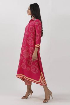 Pink A line long sleeve tunic with block printed and hand embroidered collar.
Components: 1
Pattern: Embroidered
Type Of Work: Thread, Pearl
Neckline: Shirt collar
Sleeve Type: Three-quarter
Fabric: Modal
Color: Pink
Other Details: 
Note: Pant worn by the model is not for sale
Occasion: Puja, Work - Aza Fashions Spring Long Sleeve Tunic With Printed Motifs, Long Sleeve Tunic For Eid, Spring Kurta With Long Sleeves And Printed Motifs, Long Sleeve Block Print Tunic For Eid, Spring Long Sleeve Kurta With Printed Motifs, Eid Long Sleeve Tunic With Printed Motifs, Long Sleeve Block Print Kurta, Tunics Online, Pink Thread