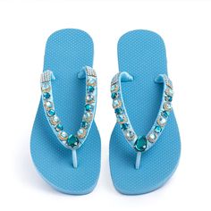 Summer flip-flop beach sandals are designed for women, ladies, and girls. Features light luxury rhinestones adorn the strap. Make the shoes more attractive, and the details are particularly charming which easily catch other's attention. The beautiful stones make the flat beach sandal even more stunning. This pair of crystal sandals can be worn with any dress you wear, beach sandals suit jeans, shorts, skirts, dresses, and other casual wear, which will be perfect for the beach, vacations, beach w Cheap Blue Flat Flip Flops, Blue Flat Sandals, Summer Flip Flops Beach, Light Pink Flats, Coral Sandals, Low Heel Flats, Flip Flops Beach, Easy Fashion, Crystal Sandals