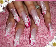 Love the design Gal Nails, Flower Nail Art Designs, Random Nails, Smelly Clothes, Pink Flower Nails, Nail Art Designs For Beginners, Nails Y2k, Y2k Nails, Nail Stuff