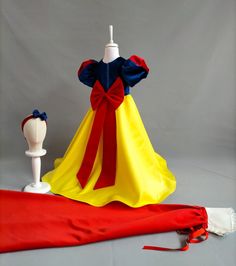 - Inspired by Snow White, this dress is designed draped just like Snow White's skirt.. Quality velvet fabric, satin is used.. The dress    includes a cape and a hair band. - Snow White Dress for Girls, Snow White Costume, Snow White Outfit, Snow White Dress for Birthday, Halloween Snow White Costume    Toddler - You can find the dress you are looking for in my magazine, which has over 200 dresses in my magazine. - This link for review you can use.    https://www.etsy.com/shop/StarKidsFashion?ref Snow White Costume Toddler, White Dress For Birthday, Halloween Snow White, Snow White Outfit, Snow White Outfits, Snow White Dress, Snow White Dresses, Snow White Costume, Costume Toddler