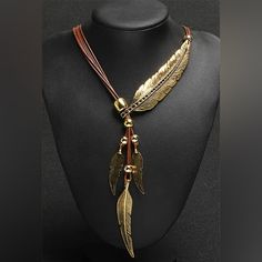 Leather Rope Bohemian Pattern Pendant Statement Necklace. #Bohemian #Leather #Rope #Necklace #Pendantnecklace Leather And Feather Jewelry, Necklace With Leather, Macrame Feather Necklace, Handmade Leather Necklaces, قلادات متدلية, Feather Pendant Necklace, Feather Pattern, Feather Pendant, Feather Necklaces