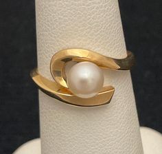 Women's genuine pearl ring. Beautiful one of kind Pearl ring set in 10k yellow gold. Size  6. Designed and manufactured in Pittsburgh, Pennsylvania. Pearl Gold Rings For Women, Gold Rings For Women, Bloodstone Ring, Silver Pearl Ring, Black Freshwater Pearls, Indicolite Tourmaline, Freshwater Pearl Ring, Masonic Ring, Pittsburgh Pennsylvania