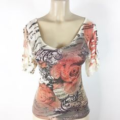 Women’s Cold Shoulder Top Rose Print, Cream Red Multicolor, Size Small, New Without Tags. All Items Ship Within 1 Business Day! Rose Print Tops For Spring, Rose Print Tops For Summer, Fitted Floral Print Peach Tops, Fitted Peach Floral Print Tops, Cold Shoulder Blouse, Cold Shoulder Top, Rose Print, Cold Shoulder, Shoulder Top