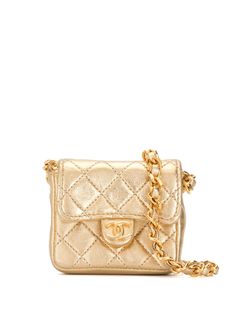 Chanel Flap Bag, Gold Chanel, Gold Bag, Shopping Chanel, Mini Shoulder Bag, Diamond Quilt, Vintage Bags, Flap Bag, Bago