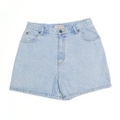 Item is in good used condition. > Size: S > Waist Size: 30" > Inside Leg: 4" > Rise: 13" > Hem: 13" 90s Style Cotton Straight Leg Shorts, 90s Style Straight Leg Cotton Shorts, 90s Light Wash Jean Shorts For Streetwear, 90s Relaxed Fit Denim Bottoms, 90s Style Short Length Cotton Jeans, 90s Denim Blue Jean Shorts, 90s Style Denim Blue Jean Shorts, 90s High Rise Denim Jean Shorts, 90s Denim Jean Shorts Straight Leg