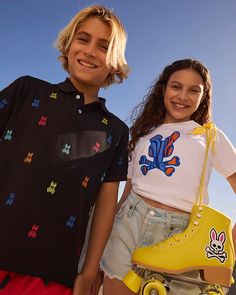 Spun from ultra-soft and breathable Pima cotton, the kids's Bonham allover Bunny piqué polo is brightly punctuated with a multicolor jacquard pattern that will surely enliven casual looks. Also available for MenMade in PeruRegular fitAll over bunnyModel height is 4'10 (approx. 148cm) and is wearing a size medium. New Fathers, Polo Tees, Bunny Print, Jacquard Pattern, Swimwear Shorts, Kids Black, Cotton Shirts, Beach Accessories, Swirl Pattern