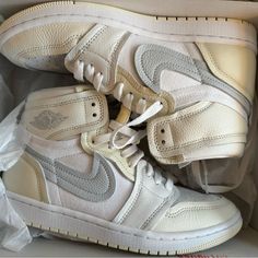 White/Sail/Coconut Milk/Pure Platinum. New In Box! Jeans With Chains, Air Jordan Retro 1, Pretty Sneakers, Trendy Shoes Sneakers, Nike Fashion Shoes, Preppy Shoes, Pretty Jewelry Necklaces, All Nike Shoes, Jordan Retro 1