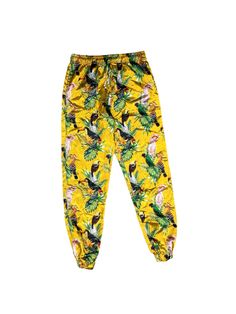 Brand: CLOTHES MENTOR Style: PANTS JOGGERS Color: TROPICAL PRINT Size: M Other Info: MADENGINE - SKU: 101-101162-76220 CONDITION: GENTLY USED Streetwear Yellow Pants With Elastic Waistband, Yellow Pants With Elastic Waistband For Streetwear, Yellow Bottoms With Elastic Waistband For Streetwear, Casual Yellow Cargo Pants For Streetwear, Casual Yellow Pants, Athletic Swim, Brand Clothes, Designer Flats, Print Pants